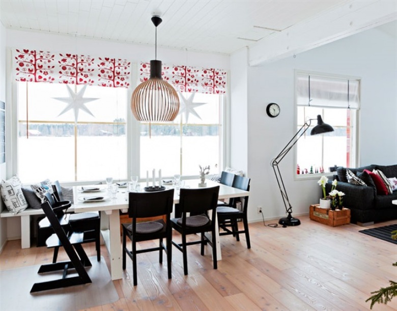 Otwarty salon z jadalnią w skandynawskim stylu (21012)