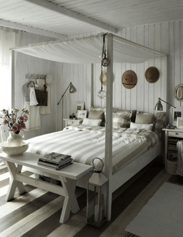 Biało-szare paski na podłodze i na łóżku w sypialni (18404)