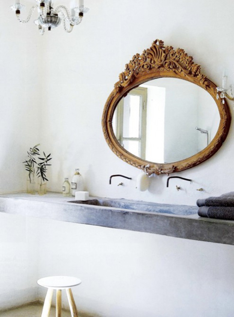 piękne łazienki z wykorzystaniem naturalnego drewna, przetartego na biało oraz w gregoriańskiej oprawie