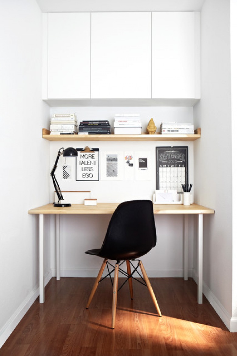 Mały pokój biurowy z meblami w stylu skandynawskim (53231)