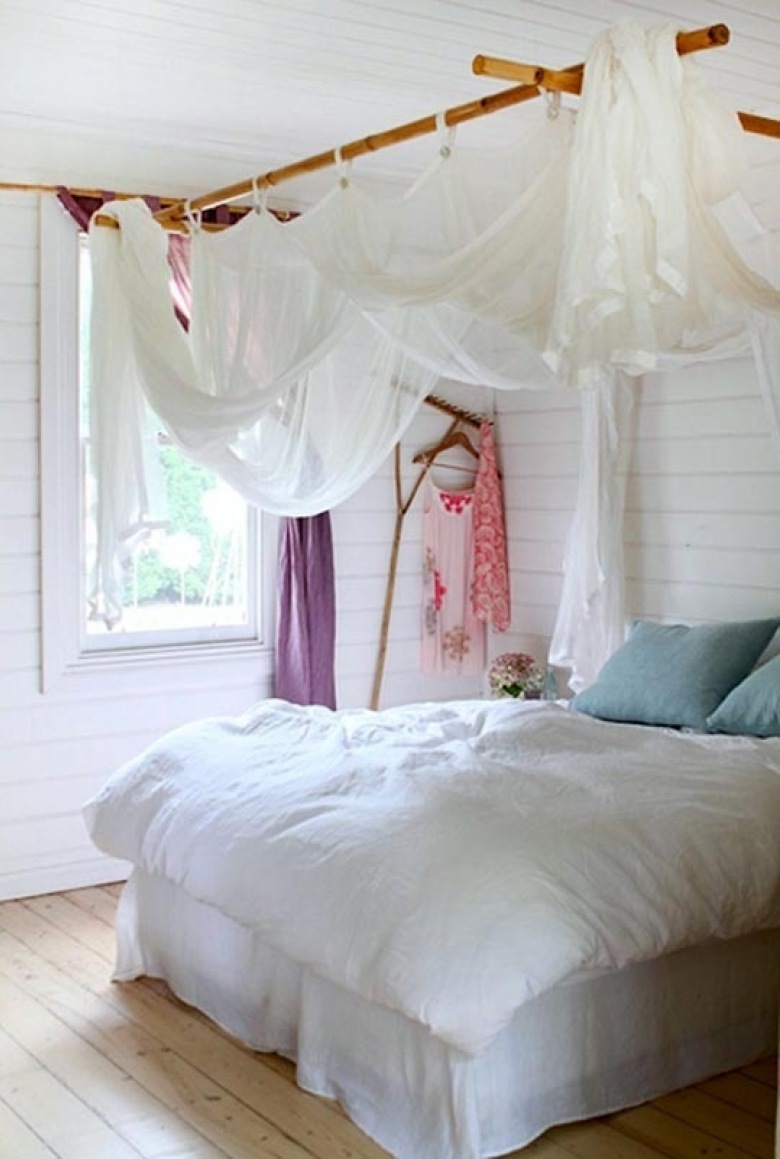 Biale moskitiery w aranżacji sypialni w różnych stylach (24907)