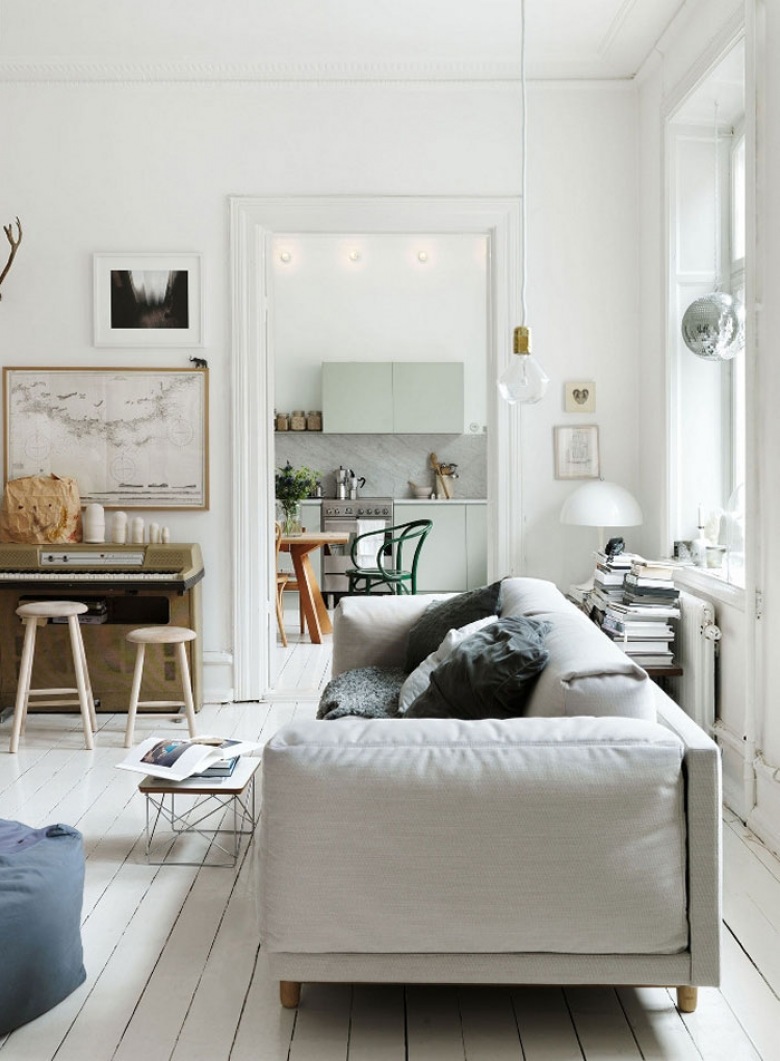 dzisiaj dom szwedzkiej stylistki Emmy Persson Lagerberg - dom pełen światła, mięty i szczypta kontrastu w stylu...