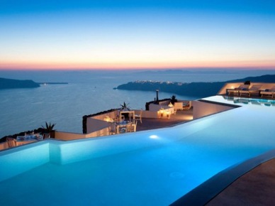 Santorini - hotel na klifie. (11987)