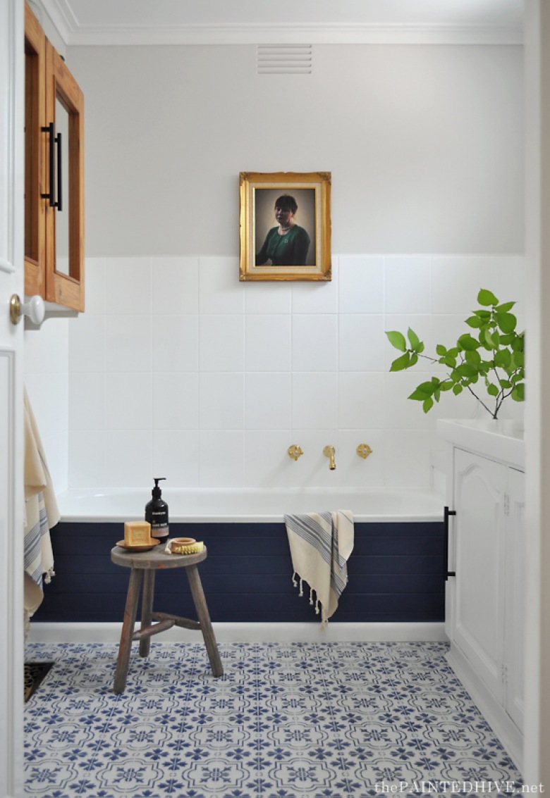 Niezwykły pomysł na aranżację pokoju kąpielowego we własnym mieszkaniu, czyli before & after łazienki :) (54530)