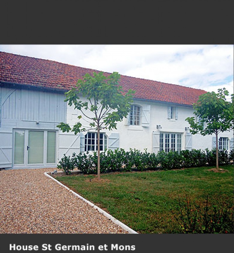 Biała stodoła,biały dom (33840)