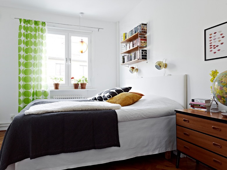 jeśli chcesz mieć subtelną i estetyczną sypialnię, to urządź ją w stylu skandynawskim - to styl prosty, harmonijny i funkcjonalny. Biel daje wiele możliwości, by wnętrze wyglądało zawsze świeżo i...