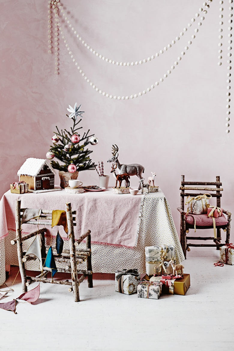 natura, tradycja, styl i urok aranżacji świątecznego stołu w prowansalskim stylu - nawiązanie do tradycyjnych,...