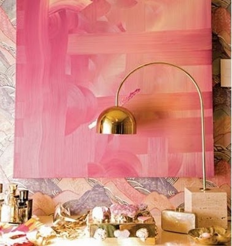 Różowe wnętrza - inspiracje i pomysły na urządzenie mieszkania w tym kolorze (29655)