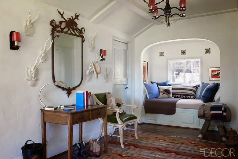 tradycyjny i piękny dom amerykańskiej aktorki Reese Witherspoon w Kalifornii. Ciepły, z klasą i...