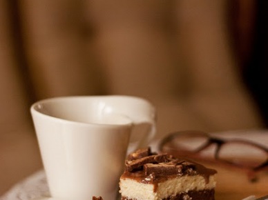 Yummy Lifestyle - Z uwielbienia dla jedzenia.: Sernik czekoladowo-waniliowy. (9291)