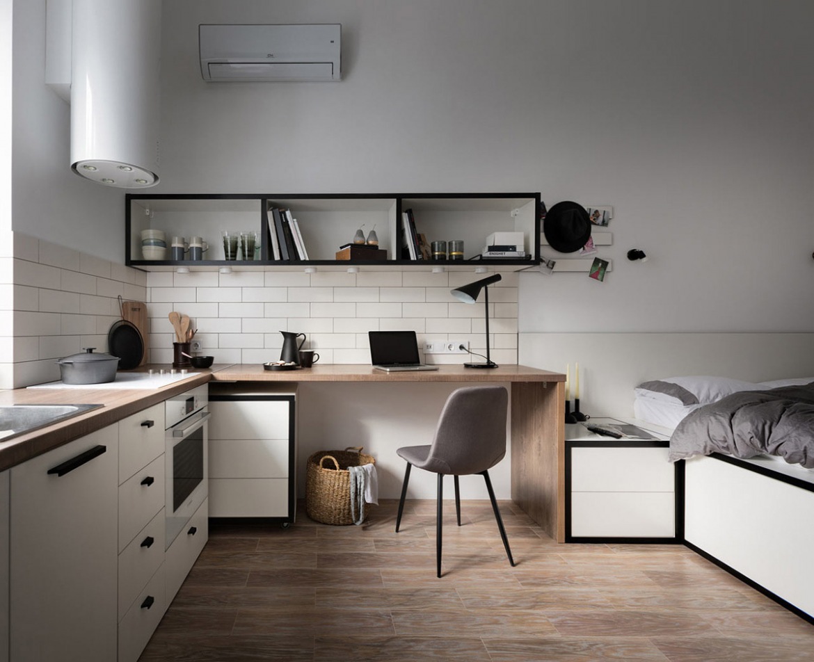 Wysoki pokój z kuchnią i domowym gabinetem w mieszanym stylu (55170)