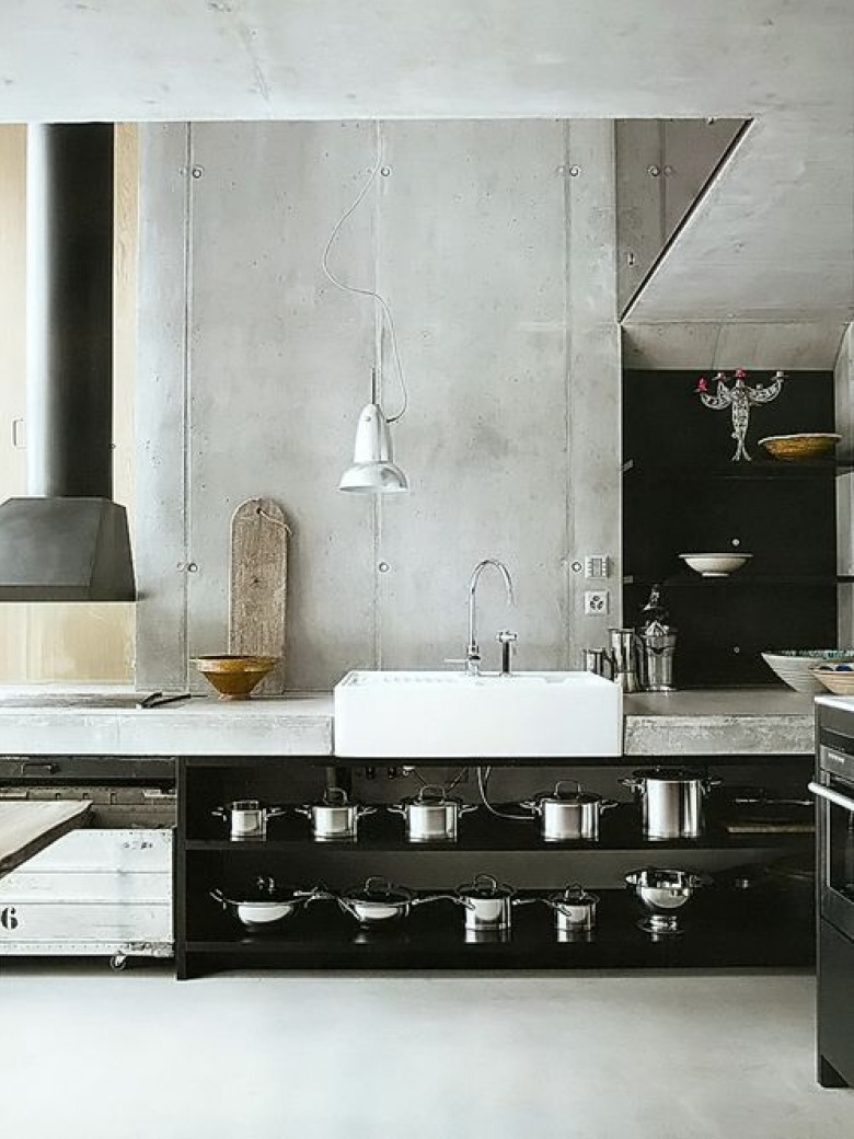W skandynawskim stylu – Pomysł na ścianę w kuchni – LEMONIZE.ME (27491)
