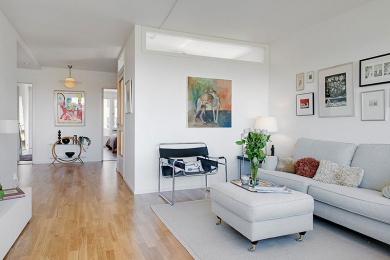 apartament w skandynawskim stylu - biel z drewnem, prostota, funkcjonalność, urok bieli i estetyczne połączenia...