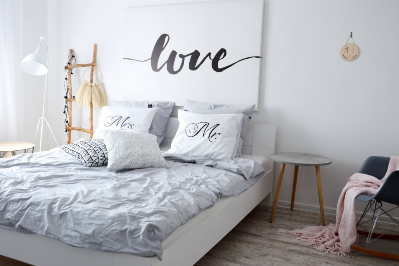 Aranżacja sypialni to świetne odwzorowanie stylu skandynawskiego, który charakteryzuje się czystością i świeżością, O...