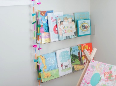 Półki na książki w pokoju dziecięcym (49372)