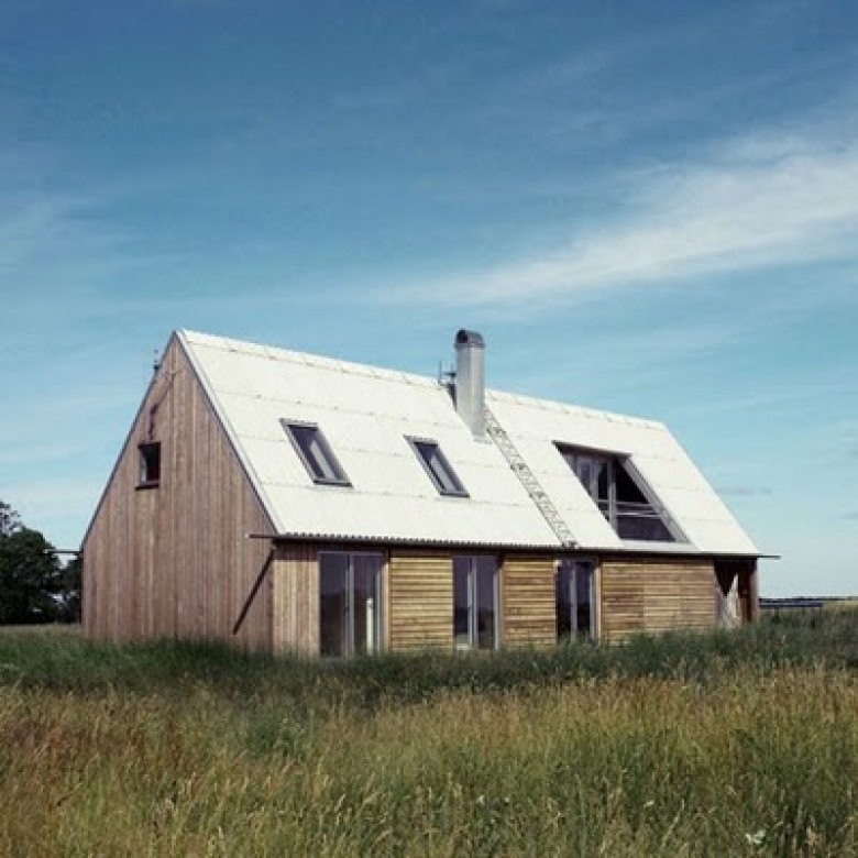 Scandinavian Retreat: architecture (2241)