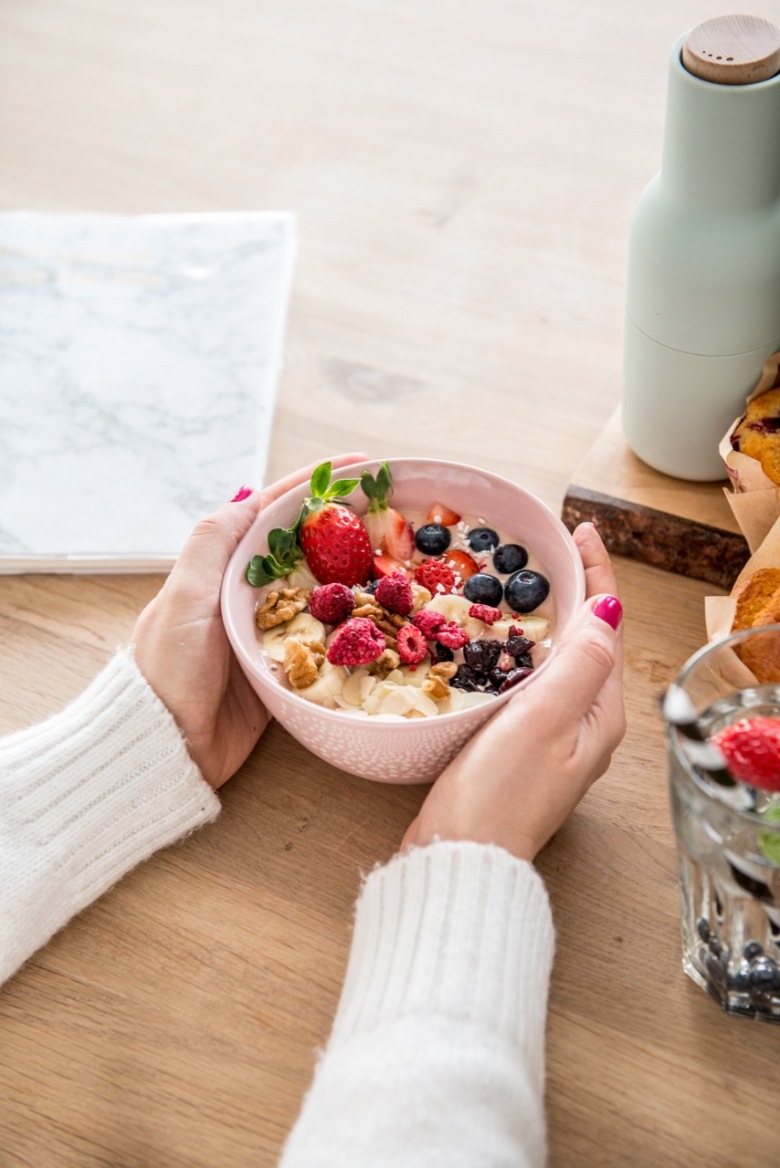 Smoothie bowl - pomysł na zdrowe śniadanie (55539)