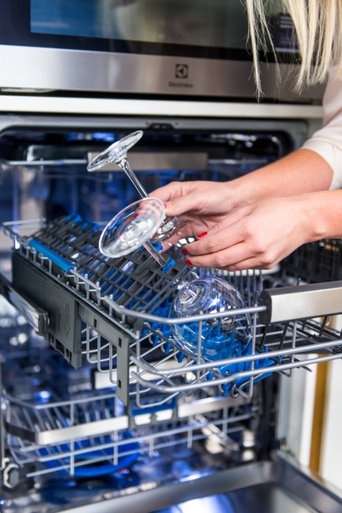 Bezpieczniejsze zmywanie kieliszków w zmywarce (56268)