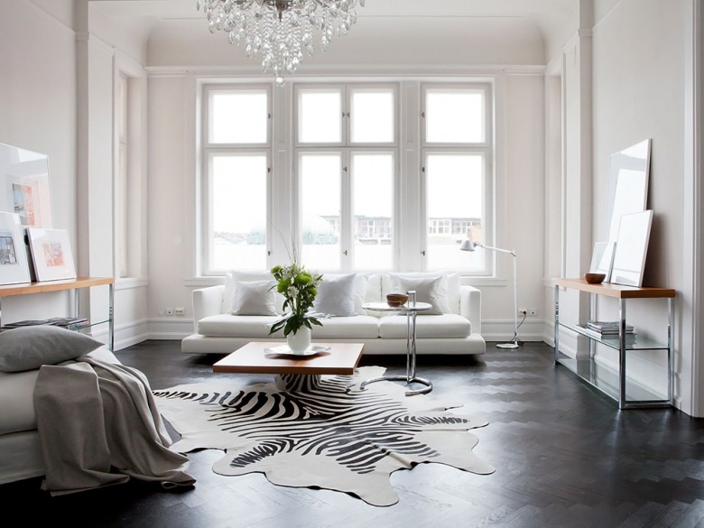 biały, nowoczesny i skandynawski salon - to pomysł niezawodny na długie lata - estetyczny i schludny, minimalistyczny i praktyczny, bez nadmiaru i bez nudy - 100% designu i wygody...