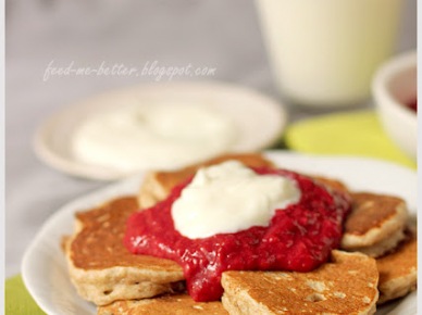 Specjalnie dla czytelników Lovingit! Niedzielne śniadanie, czyli przepis na mini pancakesy wg Feed Me Better:)