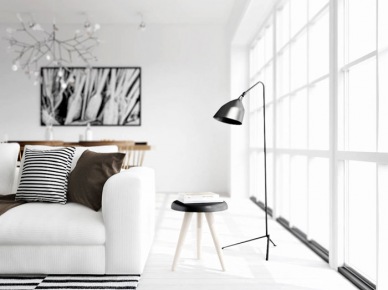 Czarna lampa podłogowa w stylu skandynawskim,dywan w biało-czarne paski na białej podło0dze,żyrandol drzewko,biało-czarna fotografia na ścianie (26666)